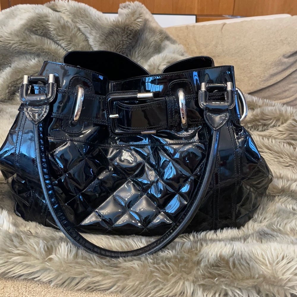 Burberry belted shoulder bag